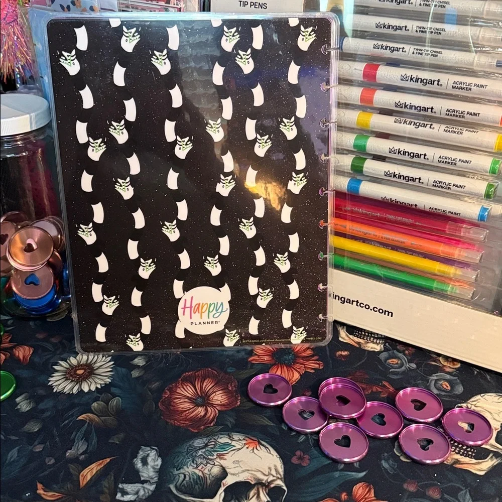 Happy planner beetlejuice cover “its showtime” w/ purple metal discs
